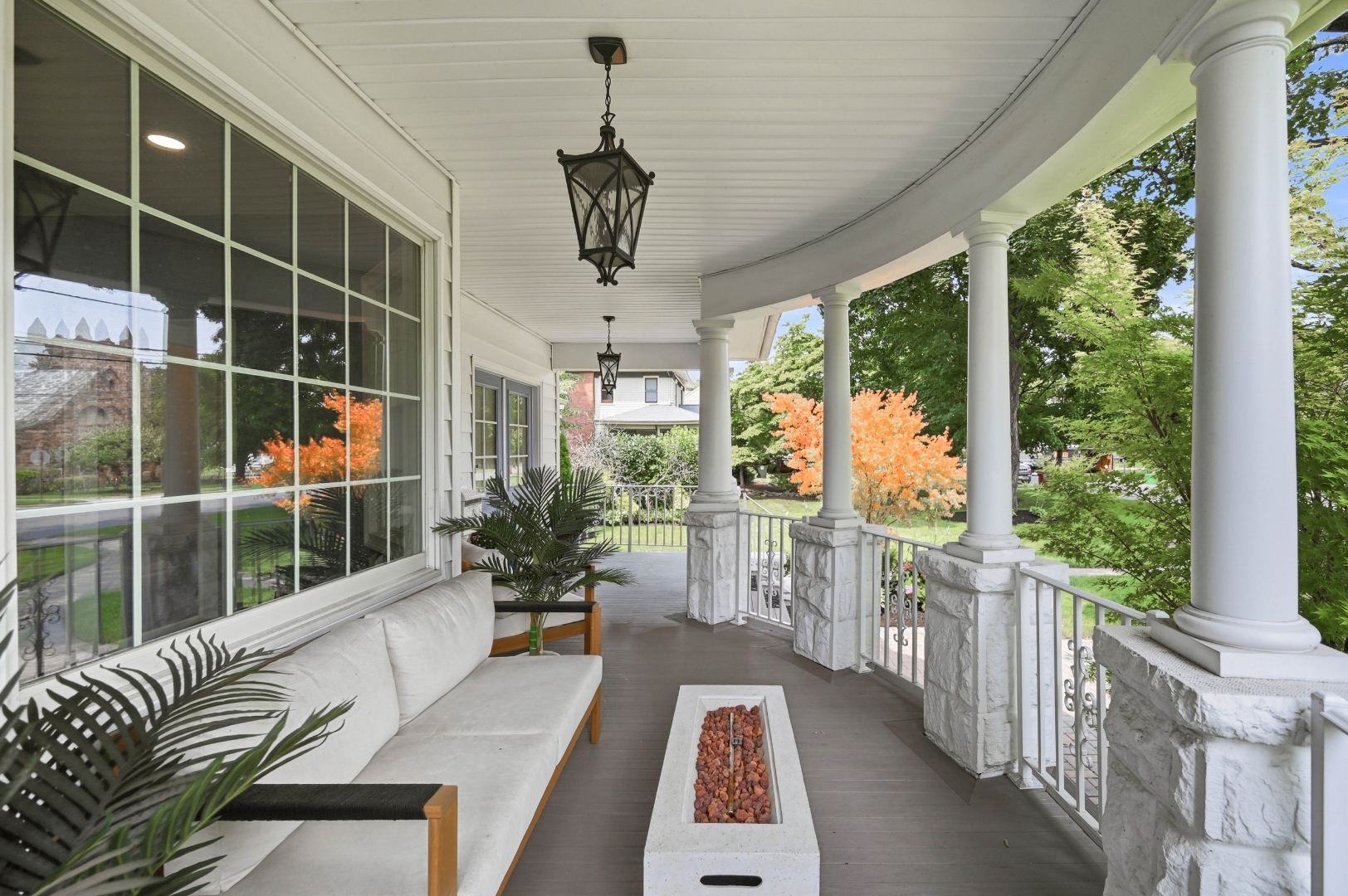 Front exterior detail at 189 Highfield Lane, Nutley