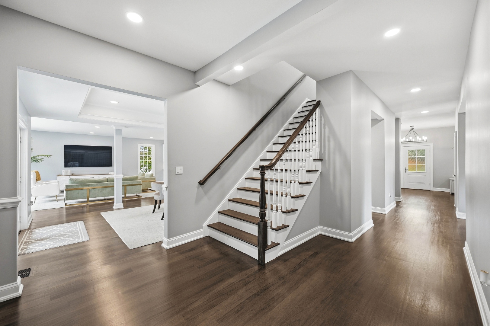 Dining room at 189 Highfield Lane, Nutley