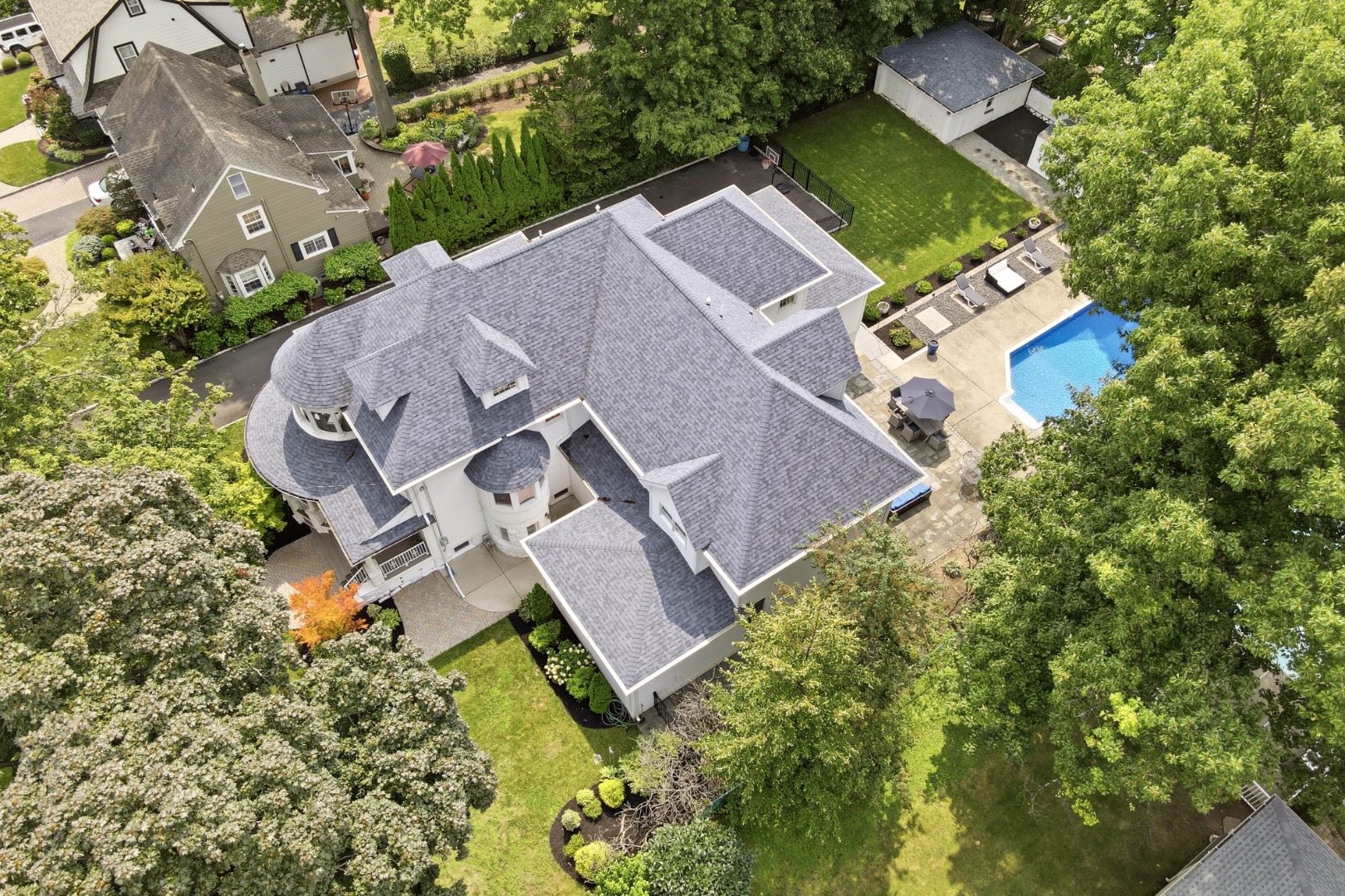 Backyard detail at 189 Highfield Lane, Nutley